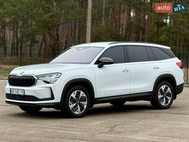 Белый Шкода Kodiaq, объемом двигателя 1.97 л и пробегом 22 тыс. км за 44500 $, фото 11 на Automoto.ua