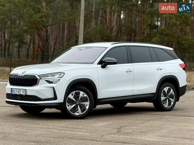 Белый Шкода Kodiaq, объемом двигателя 1.97 л и пробегом 22 тыс. км за 44500 $, фото 2 на Automoto.ua
