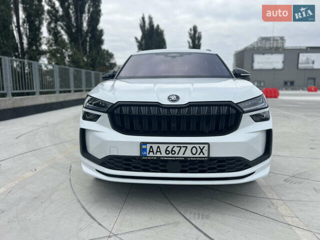 Білий Шкода Kodiaq, об'ємом двигуна 1.97 л та пробігом 7 тис. км за 49999 $, фото 3 на Automoto.ua