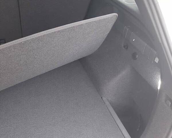 Белый Шкода Kodiaq, объемом двигателя 1.97 л и пробегом 8 тыс. км за 49999 $, фото 16 на Automoto.ua