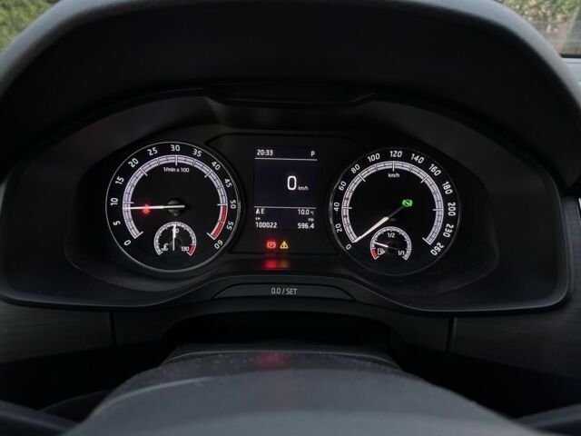 Бежевый Шкода Kodiaq, объемом двигателя 2 л и пробегом 99 тыс. км за 25000 $, фото 6 на Automoto.ua