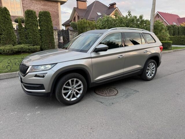 Бежевый Шкода Kodiaq, объемом двигателя 2 л и пробегом 99 тыс. км за 25000 $, фото 1 на Automoto.ua