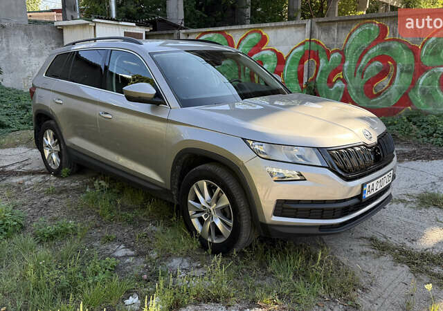 Бежевый Шкода Kodiaq, объемом двигателя 1.97 л и пробегом 162 тыс. км за 26000 $, фото 3 на Automoto.ua