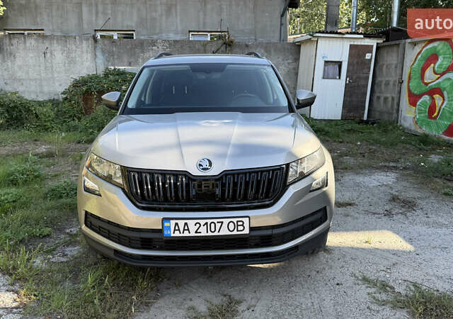Бежевый Шкода Kodiaq, объемом двигателя 1.97 л и пробегом 162 тыс. км за 26000 $, фото 4 на Automoto.ua