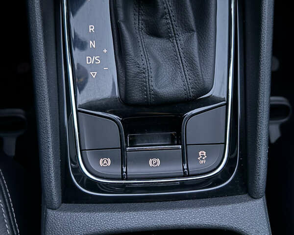 Бежевый Шкода Kodiaq, объемом двигателя 1.97 л и пробегом 163 тыс. км за 25500 $, фото 44 на Automoto.ua