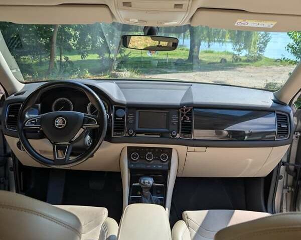 Бежевый Шкода Kodiaq, объемом двигателя 1.97 л и пробегом 129 тыс. км за 26200 $, фото 12 на Automoto.ua