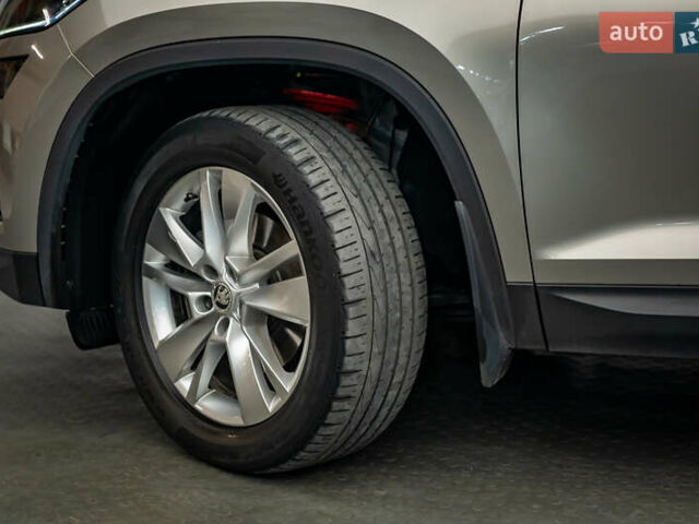 Бежевый Шкода Kodiaq, объемом двигателя 2 л и пробегом 142 тыс. км за 25423 $, фото 10 на Automoto.ua