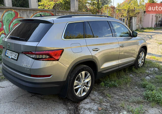 Бежевый Шкода Kodiaq, объемом двигателя 1.97 л и пробегом 162 тыс. км за 26000 $, фото 2 на Automoto.ua