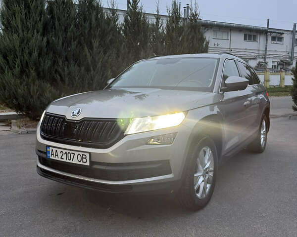 Бежевый Шкода Kodiaq, объемом двигателя 1.97 л и пробегом 163 тыс. км за 25500 $, фото 1 на Automoto.ua