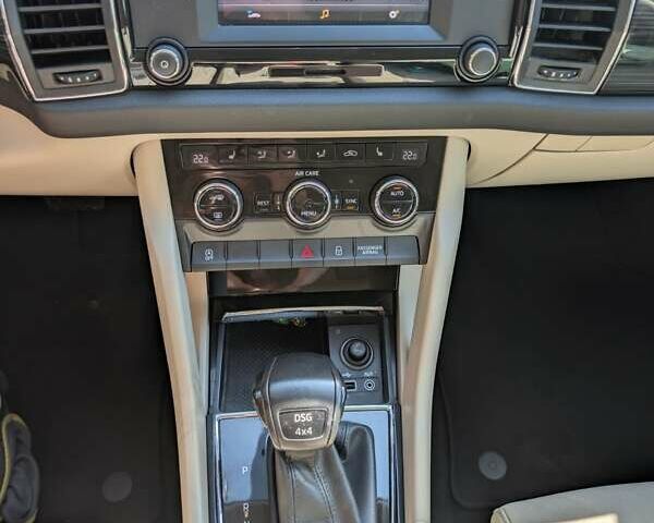 Бежевый Шкода Kodiaq, объемом двигателя 1.97 л и пробегом 129 тыс. км за 26200 $, фото 13 на Automoto.ua