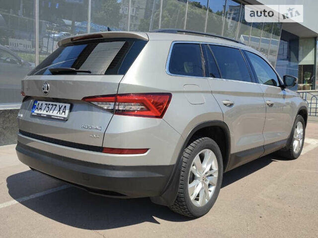 Бежевый Шкода Kodiaq, объемом двигателя 2 л и пробегом 102 тыс. км за 29990 $, фото 4 на Automoto.ua