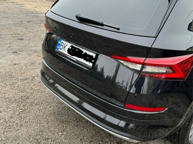 Черный Шкода Kodiaq, объемом двигателя 2 л и пробегом 240 тыс. км за 36000 $, фото 6 на Automoto.ua