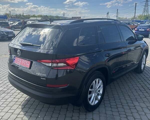 Чорний Шкода Kodiaq, об'ємом двигуна 2 л та пробігом 280 тис. км за 22400 $, фото 5 на Automoto.ua