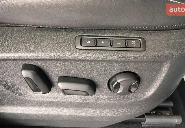 Черный Шкода Kodiaq, объемом двигателя 1.97 л и пробегом 169 тыс. км за 29450 $, фото 19 на Automoto.ua