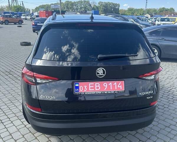 Черный Шкода Kodiaq, объемом двигателя 2 л и пробегом 280 тыс. км за 22400 $, фото 6 на Automoto.ua