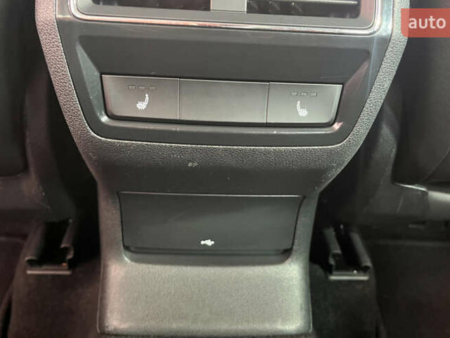 Черный Шкода Kodiaq, объемом двигателя 1.97 л и пробегом 169 тыс. км за 29450 $, фото 28 на Automoto.ua