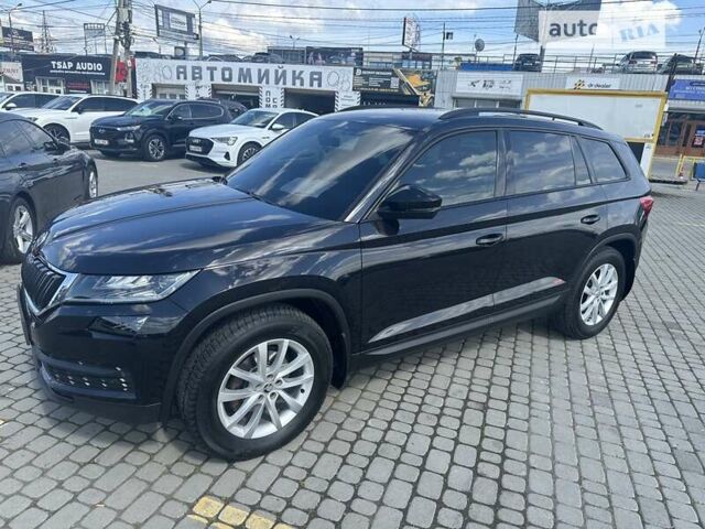 Чорний Шкода Kodiaq, об'ємом двигуна 2 л та пробігом 280 тис. км за 22400 $, фото 1 на Automoto.ua