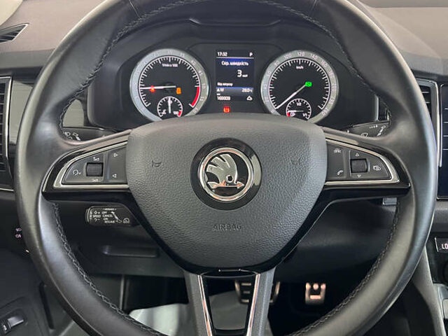 Черный Шкода Kodiaq, объемом двигателя 1.97 л и пробегом 169 тыс. км за 29450 $, фото 9 на Automoto.ua