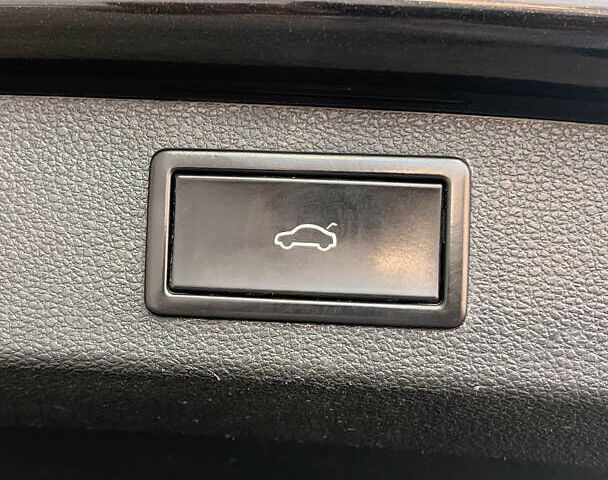 Черный Шкода Kodiaq, объемом двигателя 1.97 л и пробегом 169 тыс. км за 29450 $, фото 5 на Automoto.ua