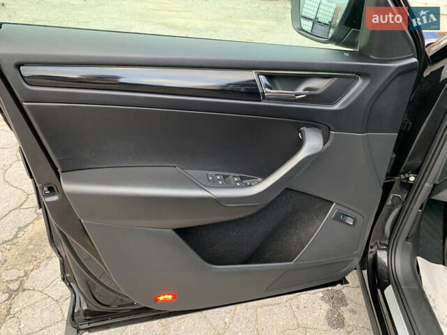 Черный Шкода Kodiaq, объемом двигателя 1.97 л и пробегом 129 тыс. км за 28500 $, фото 23 на Automoto.ua