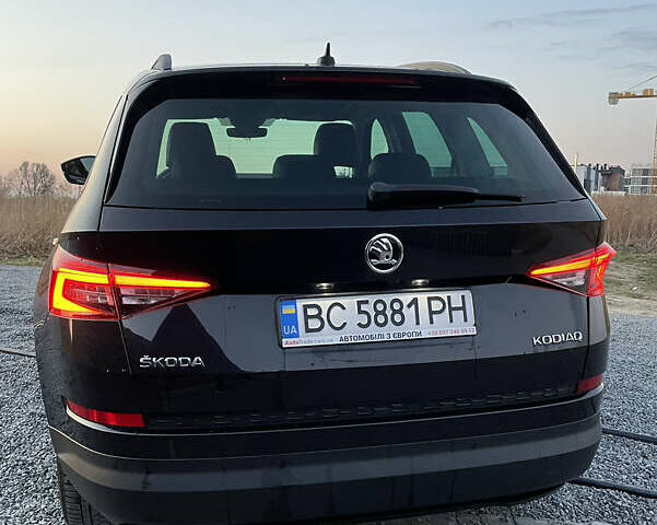 Чорний Шкода Kodiaq, об'ємом двигуна 1.97 л та пробігом 210 тис. км за 24500 $, фото 12 на Automoto.ua