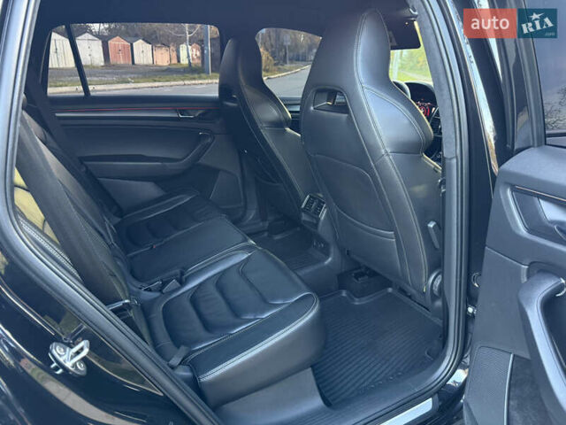 Черный Шкода Kodiaq, объемом двигателя 1.98 л и пробегом 90 тыс. км за 28500 $, фото 18 на Automoto.ua