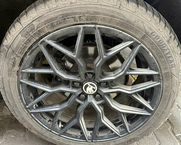 Черный Шкода Kodiaq, объемом двигателя 1.97 л и пробегом 198 тыс. км за 29000 $, фото 21 на Automoto.ua