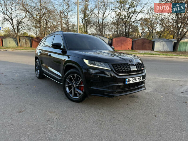 Черный Шкода Kodiaq, объемом двигателя 1.98 л и пробегом 90 тыс. км за 28500 $, фото 1 на Automoto.ua