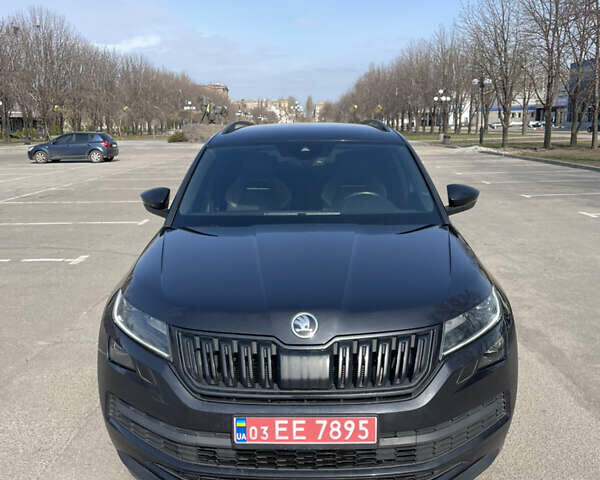 Шкода Kodiaq 2018 в Кривом Роге на Automoto.ua Черный Шкода Kodiaq, объемом двигателя 1.97 л и пробегом 135 тыс. км за 32700 $, фото 17 на Automoto.ua