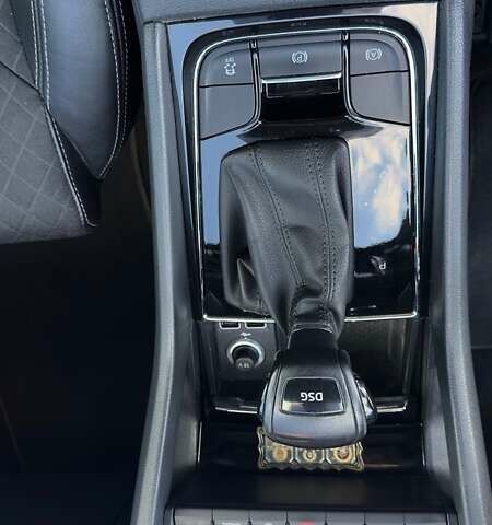 Черный Шкода Kodiaq, объемом двигателя 1.97 л и пробегом 275 тыс. км за 23000 $, фото 17 на Automoto.ua