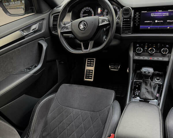 Черный Шкода Kodiaq, объемом двигателя 2 л и пробегом 186 тыс. км за 32700 $, фото 29 на Automoto.ua