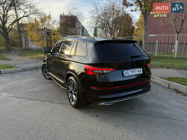 Черный Шкода Kodiaq, объемом двигателя 1.98 л и пробегом 90 тыс. км за 28500 $, фото 4 на Automoto.ua