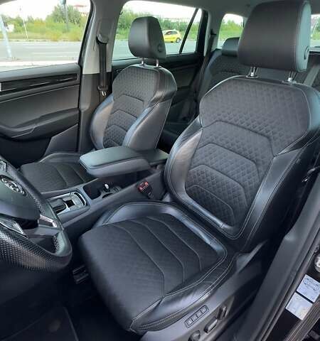 Черный Шкода Kodiaq, объемом двигателя 1.97 л и пробегом 275 тыс. км за 23000 $, фото 20 на Automoto.ua