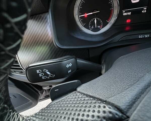 Чорний Шкода Kodiaq, об'ємом двигуна 2 л та пробігом 189 тис. км за 28000 $, фото 42 на Automoto.ua