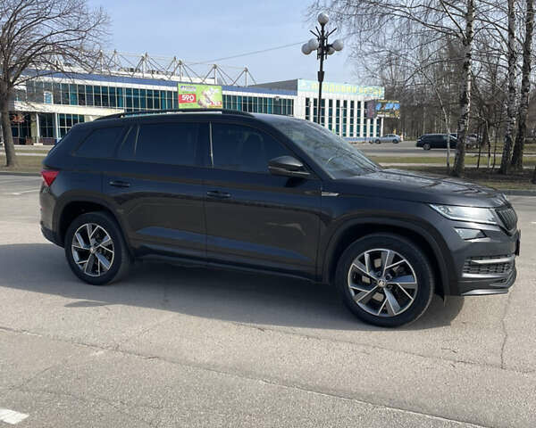 Шкода Kodiaq 2018 в Кривом Роге на Automoto.ua Черный Шкода Kodiaq, объемом двигателя 1.97 л и пробегом 135 тыс. км за 32700 $, фото 18 на Automoto.ua