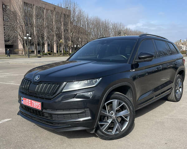 Шкода Kodiaq 2018 в Кривом Роге на Automoto.ua Черный Шкода Kodiaq, объемом двигателя 1.97 л и пробегом 135 тыс. км за 32700 $, фото 4 на Automoto.ua