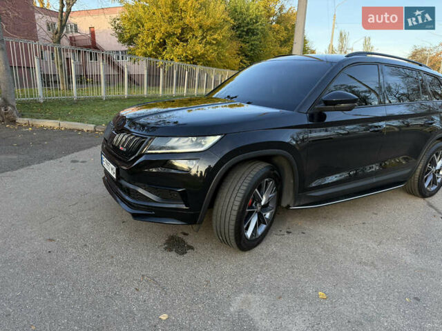 Черный Шкода Kodiaq, объемом двигателя 1.98 л и пробегом 90 тыс. км за 28500 $, фото 3 на Automoto.ua
