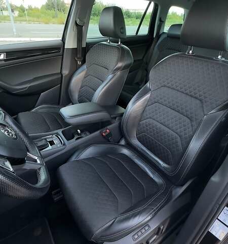 Черный Шкода Kodiaq, объемом двигателя 1.97 л и пробегом 275 тыс. км за 23000 $, фото 25 на Automoto.ua
