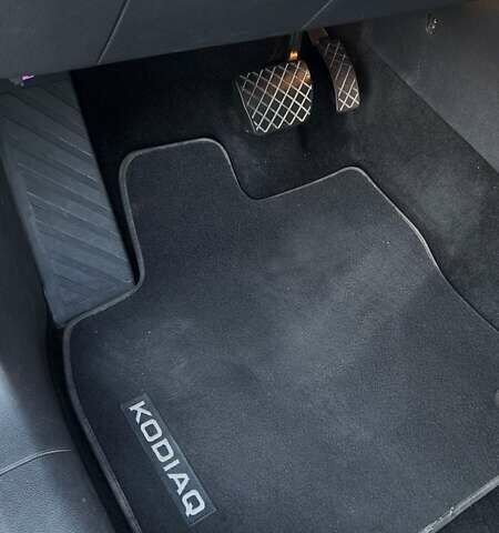 Черный Шкода Kodiaq, объемом двигателя 1.97 л и пробегом 275 тыс. км за 23000 $, фото 30 на Automoto.ua
