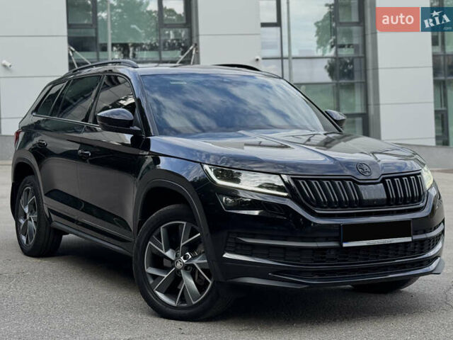 Черный Шкода Kodiaq, объемом двигателя 2 л и пробегом 186 тыс. км за 32700 $, фото 4 на Automoto.ua