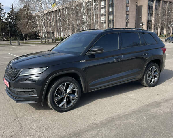 Шкода Kodiaq 2018 в Кривом Роге на Automoto.ua Черный Шкода Kodiaq, объемом двигателя 1.97 л и пробегом 135 тыс. км за 32700 $, фото 9 на Automoto.ua