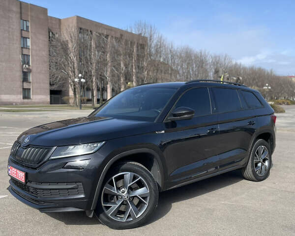 Шкода Kodiaq 2018 в Кривом Роге на Automoto.ua Черный Шкода Kodiaq, объемом двигателя 1.97 л и пробегом 135 тыс. км за 32700 $, фото 6 на Automoto.ua