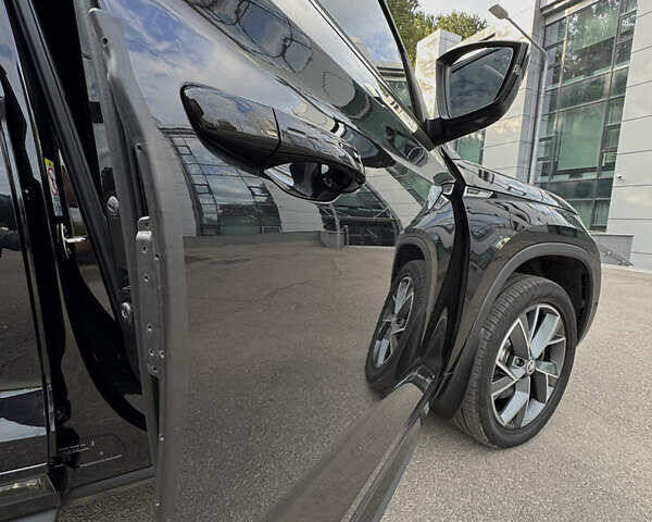 Черный Шкода Kodiaq, объемом двигателя 2 л и пробегом 186 тыс. км за 32700 $, фото 80 на Automoto.ua