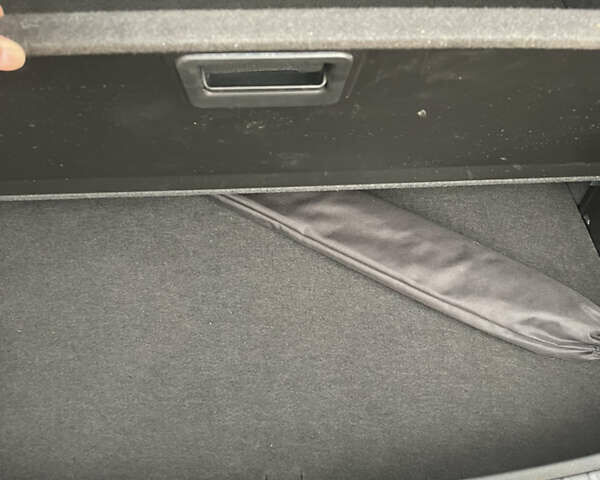 Чорний Шкода Kodiaq, об'ємом двигуна 1.97 л та пробігом 151 тис. км за 30000 $, фото 49 на Automoto.ua