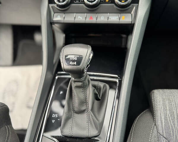 Черный Шкода Kodiaq, объемом двигателя 1.97 л и пробегом 230 тыс. км за 26888 $, фото 26 на Automoto.ua