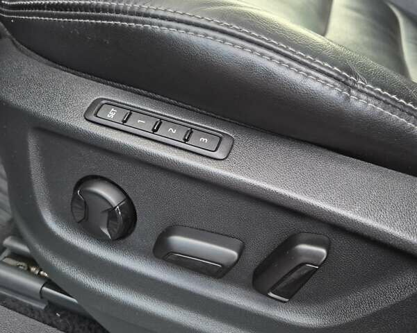 Черный Шкода Kodiaq, объемом двигателя 1.97 л и пробегом 175 тыс. км за 31999 $, фото 60 на Automoto.ua