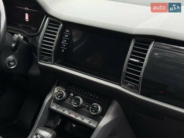 Шкода Kodiaq 2019 у Івано-Франківську на Automoto.ua Чорний Шкода Kodiaq, об'ємом двигуна 1.97 л та пробігом 125 тис. км за 26300 $, фото 8 на Automoto.ua