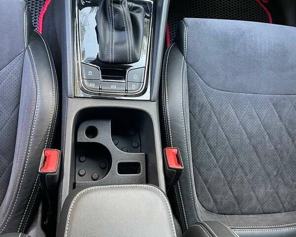 Шкода Kodiaq 2019 в Житомире на Automoto.ua Черный Шкода Kodiaq, объемом двигателя 2 л и пробегом 189 тыс. км за 32500 $, фото 30 на Automoto.ua