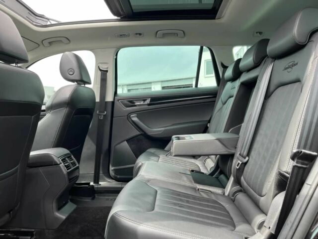 Чорний Шкода Kodiaq, об'ємом двигуна 2 л та пробігом 47 тис. км за 23000 $, фото 11 на Automoto.ua