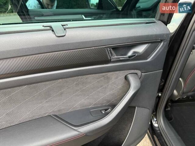Чорний Шкода Kodiaq, об'ємом двигуна 1.97 л та пробігом 55 тис. км за 35800 $, фото 36 на Automoto.ua